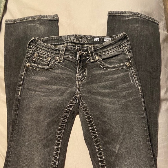Miss Me Jeans - Picture 2 of 2